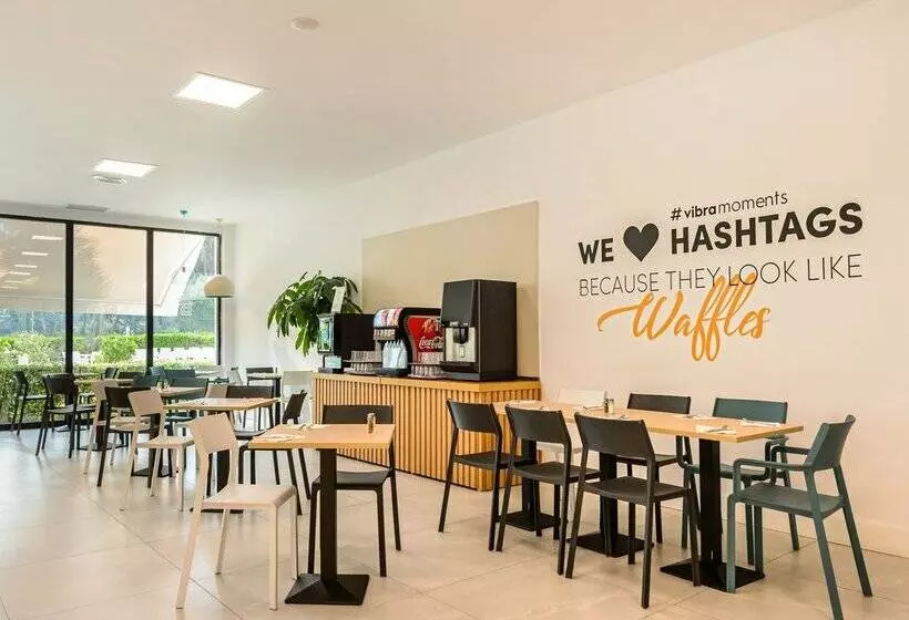 ホテル Vibra Beverly Playa