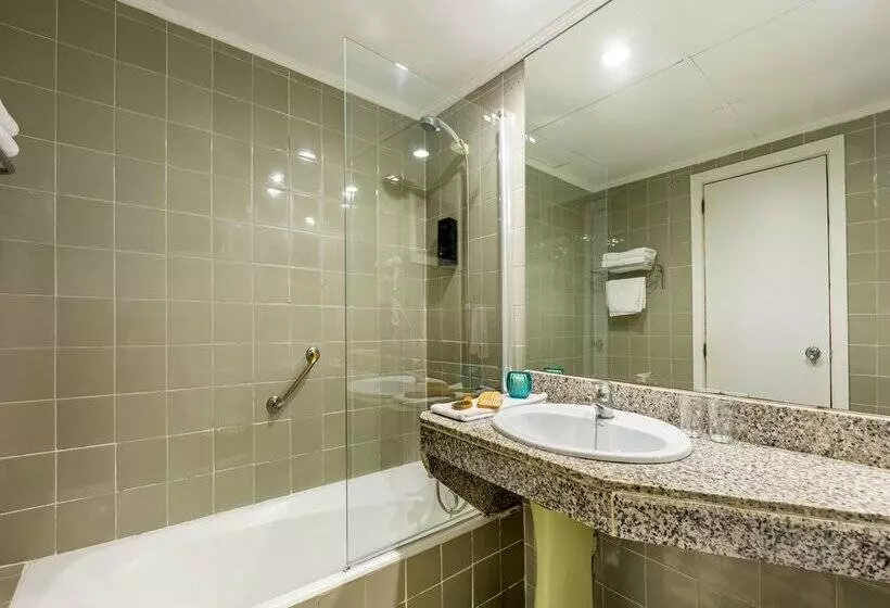 ホテル Vibra Beverly Playa