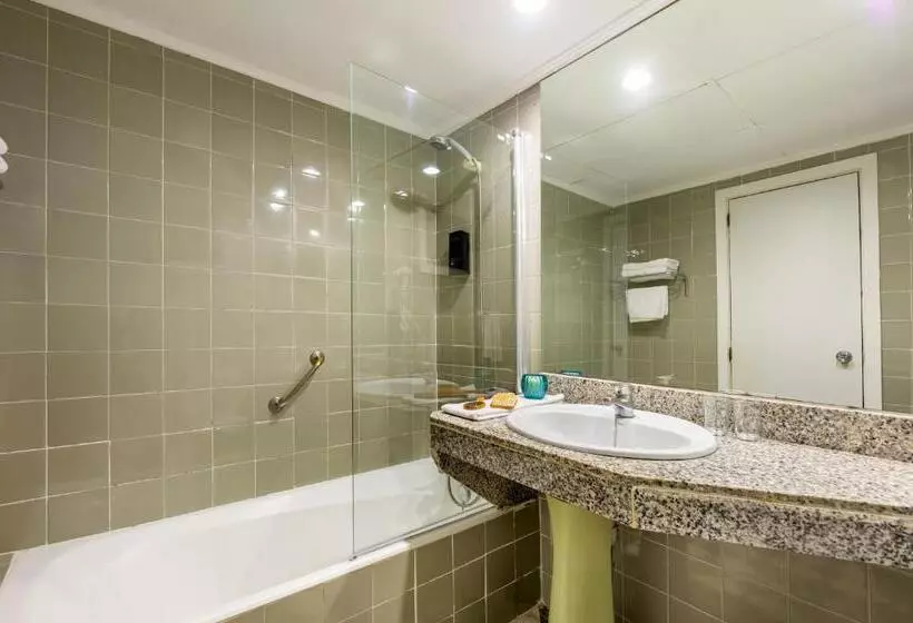 ホテル Vibra Beverly Playa