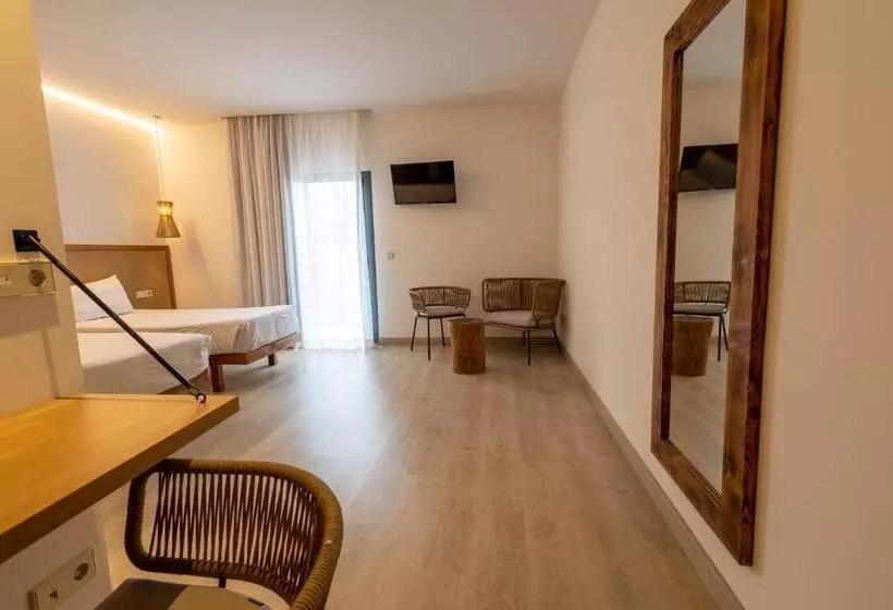 Play Hotel Ibiza   Adults Only