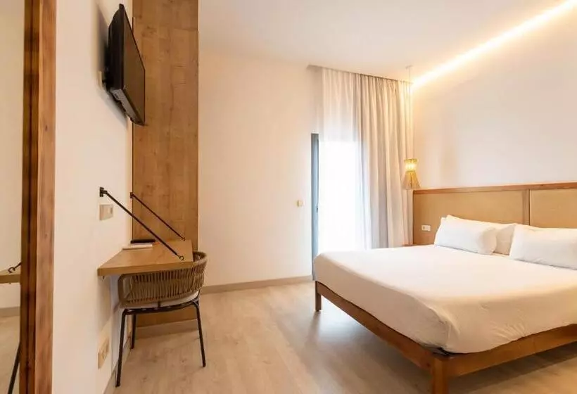 Play Hotel Ibiza   Adults Only