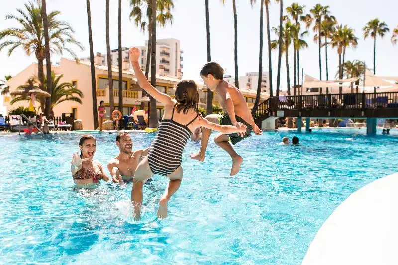 Royal Son Bou Family Club