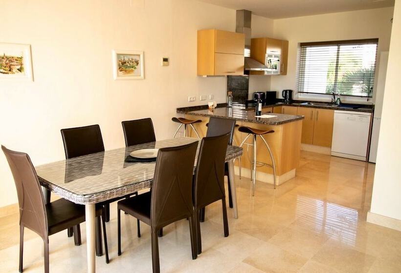 Arcos Golf Hotel Cortijo Y Villas