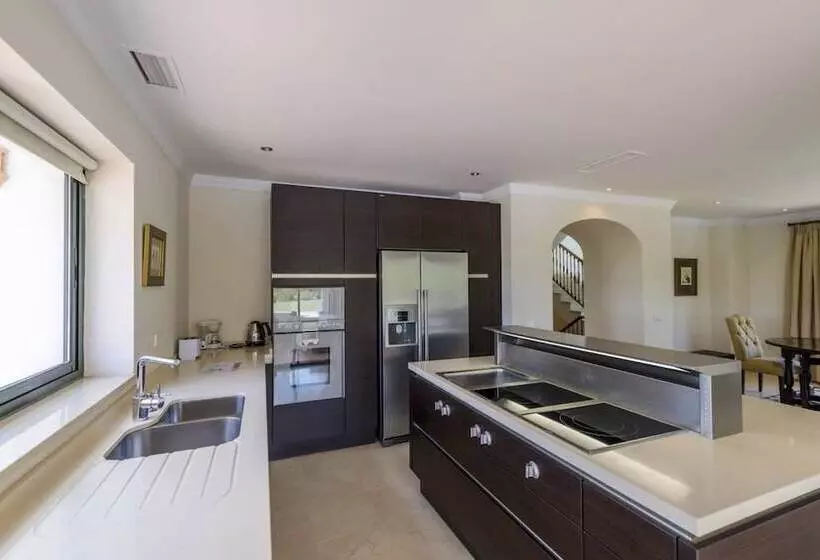 Arcos Golf Hotel Cortijo Y Villas