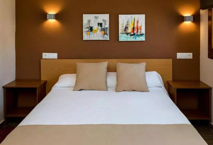 客栈  H. Ciudad De Lepe