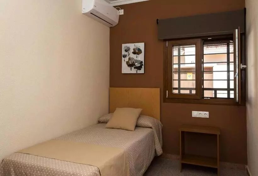 客栈  H. Ciudad De Lepe