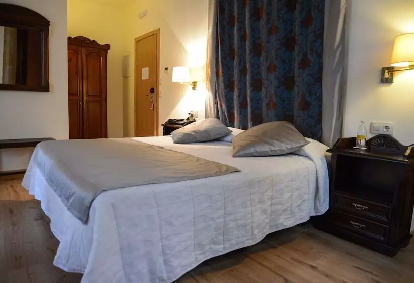 Отель Cardenal Ram