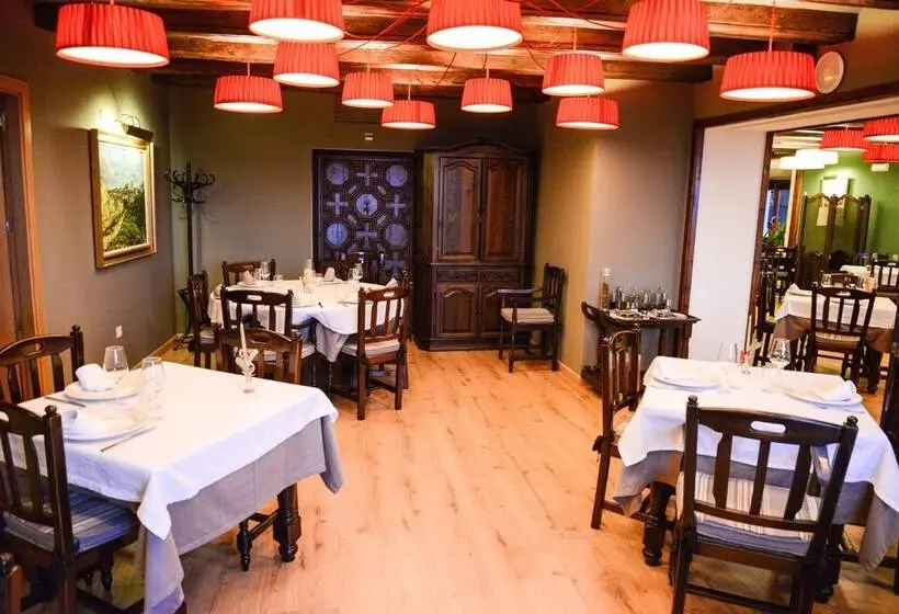 Отель Cardenal Ram