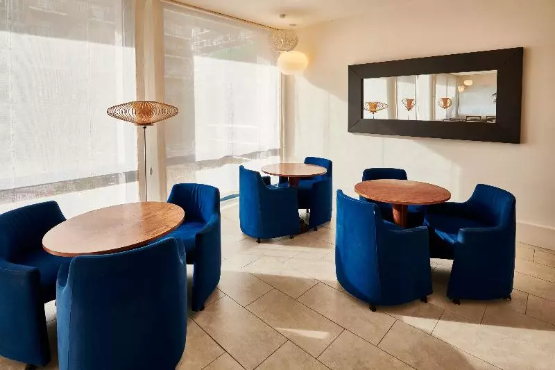 酒店 Checkin Blanes