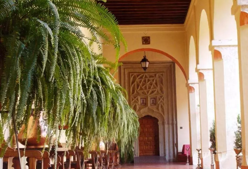 호텔 Hospederia Del Real Monasterio