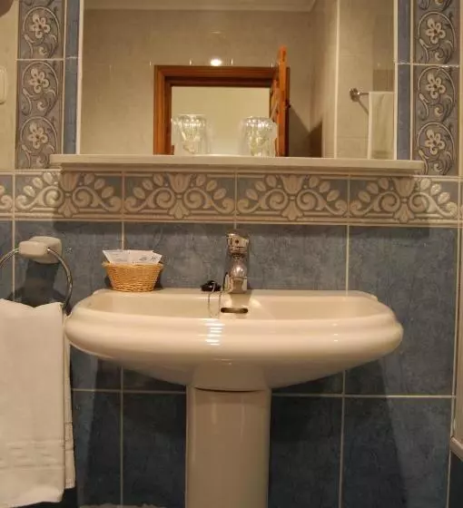 호텔 Hospederia Del Real Monasterio