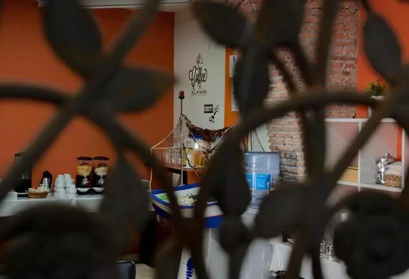 Отель La Mirada