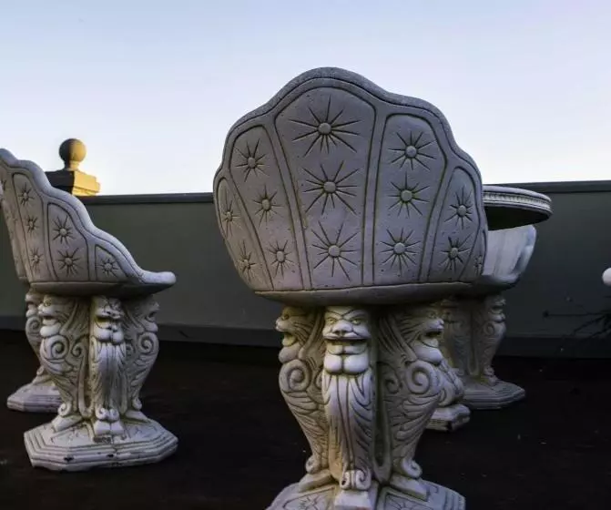 Отель La Mirada