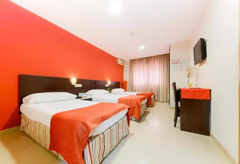 Отель La Mirada