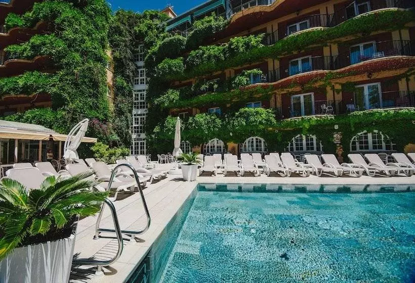 Los Angeles Hotel & Spa