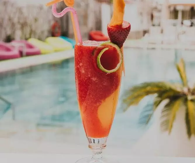 Los Angeles Hotel & Spa