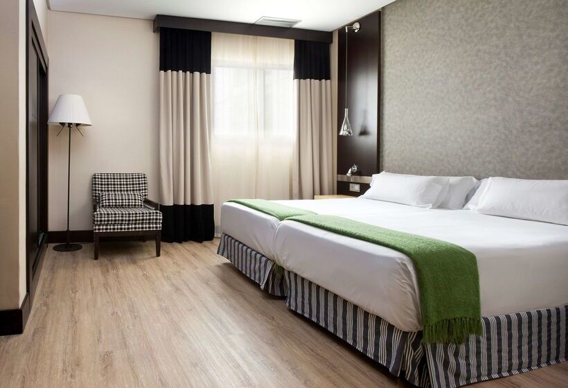 Hotel NH Avenida Jerez