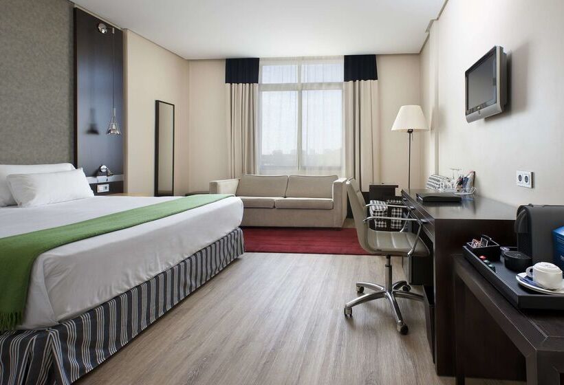 Hotel NH Avenida Jerez