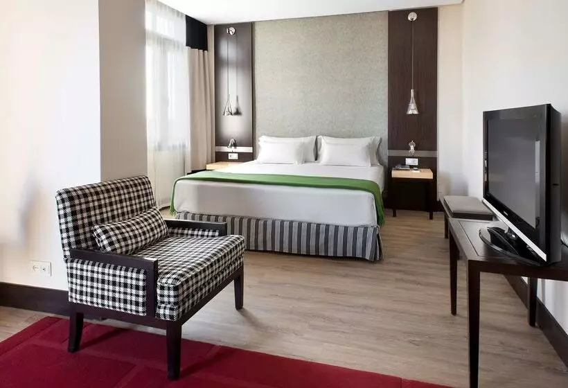 Hotel NH Avenida Jerez