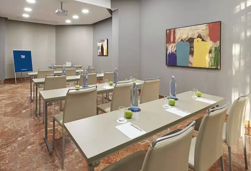 Hotel NH Avenida Jerez