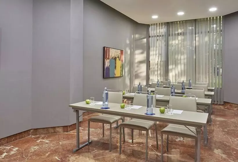 Hotel NH Avenida Jerez