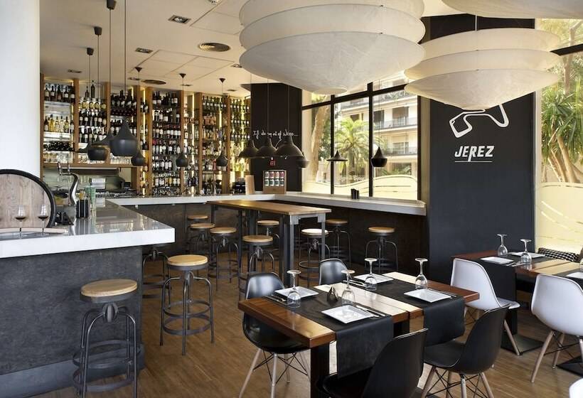 Hotel NH Avenida Jerez