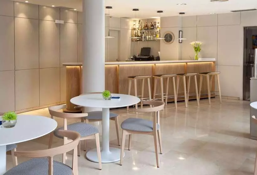 Hotel NH Ciudad De Santander