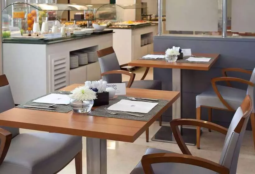 Hotel NH Ciudad De Santander