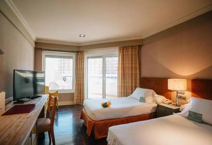 هتل Playa Victoria