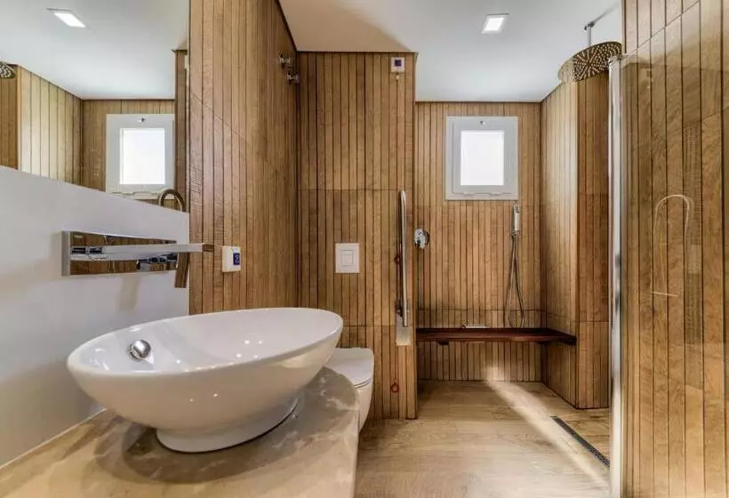 בית מלון כפרי Puertobahia & Spa