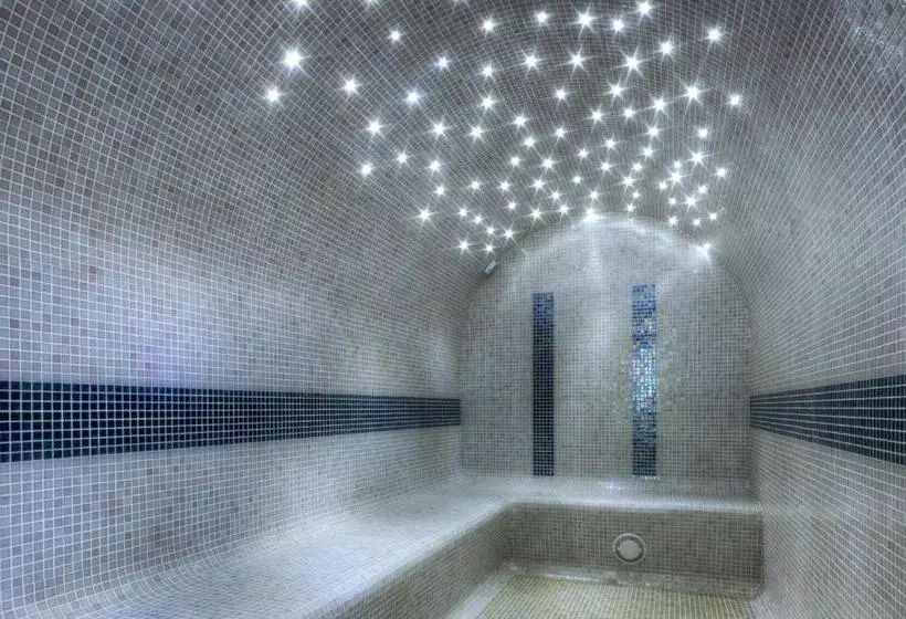 בית מלון כפרי Puertobahia & Spa