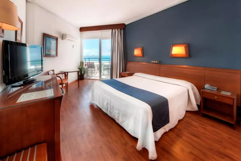 בית מלון כפרי Puertobahia & Spa