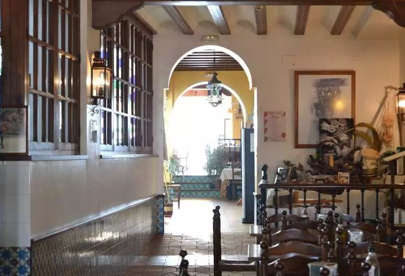 בית מלון כפרי Toruño Del Rocío