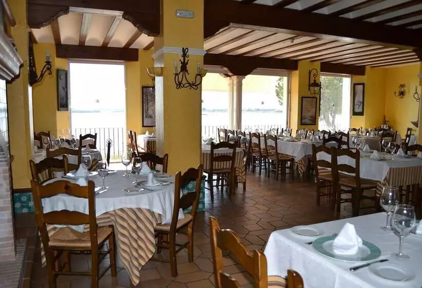 בית מלון כפרי Toruño Del Rocío