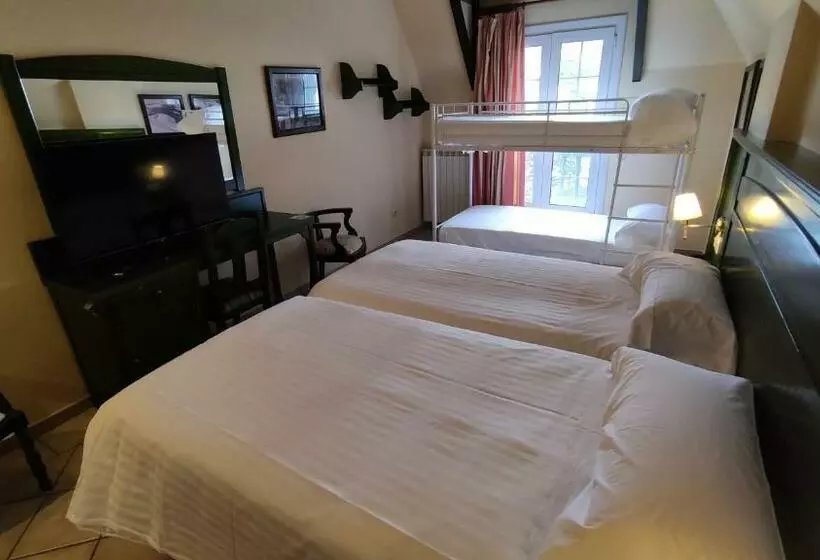 فندق The Mountains