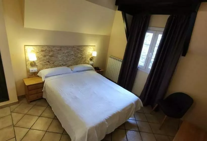 فندق The Mountains