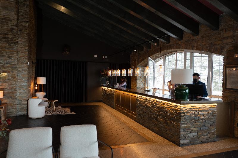 호텔 The Mountains