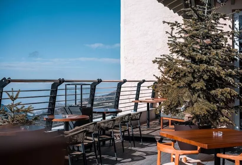 فندق The Mountains