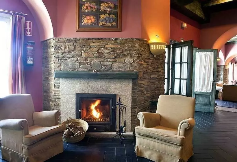 فندق The Mountains