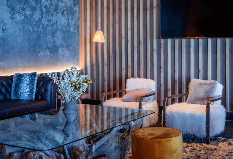 فندق The Mountains