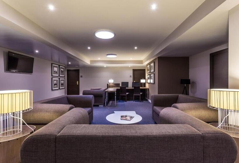 هتل DWO Urban Granada