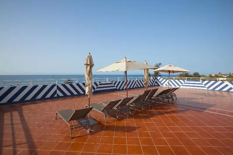 Corallium Beach by Lopesan Hotels - Adults Only