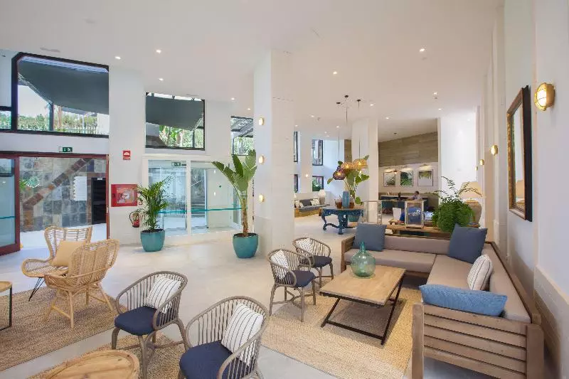 Corallium Beach by Lopesan Hotels - Adults Only