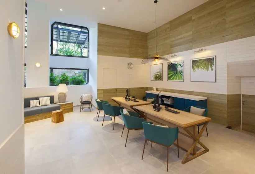 Corallium Beach by Lopesan Hotels - Adults Only