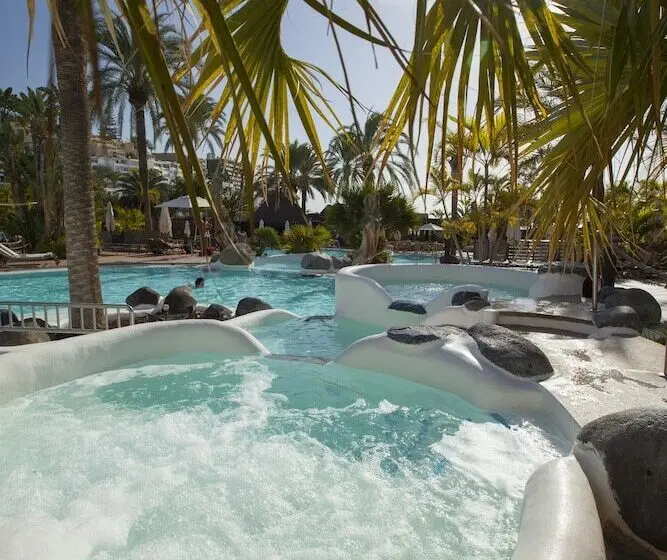 Corallium Beach by Lopesan Hotels - Adults Only
