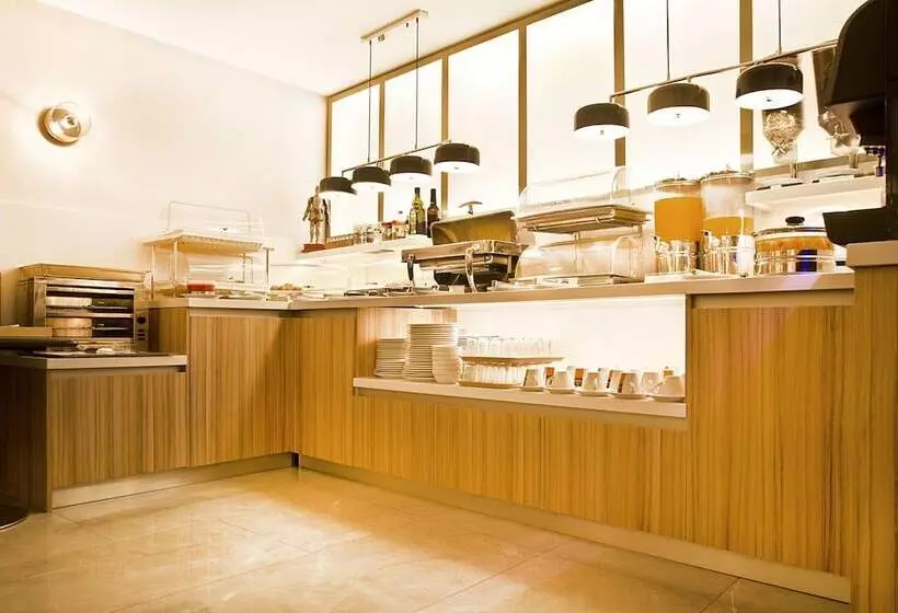 Hospedium Hotel Los Condes