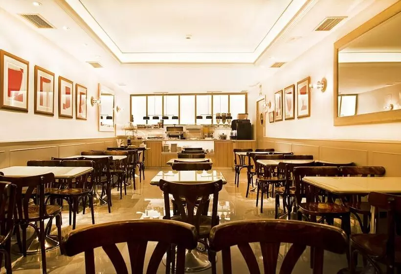 Hospedium Hotel Los Condes