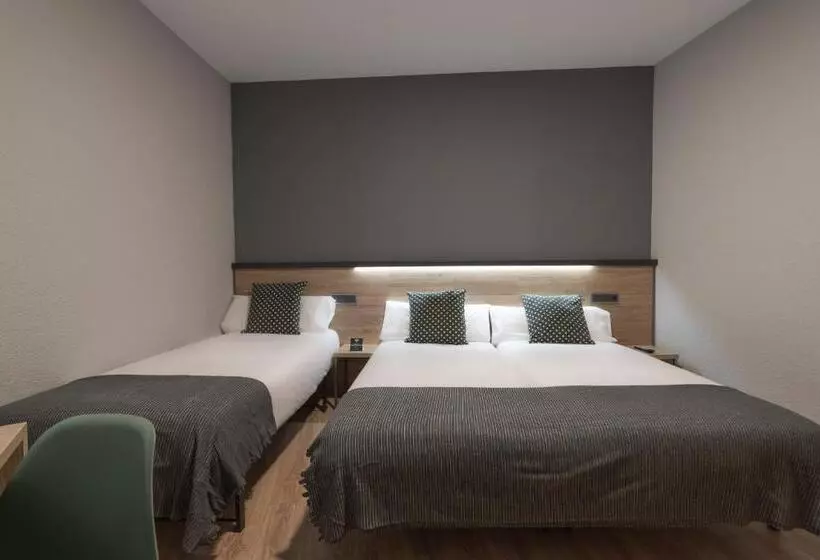 ホテル Alda Centro Pamplona