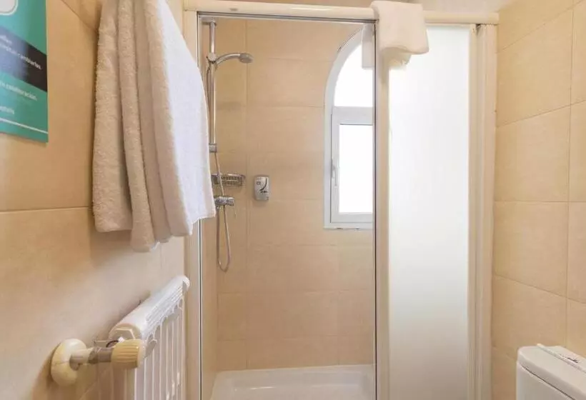 ホテル Alda Centro Pamplona