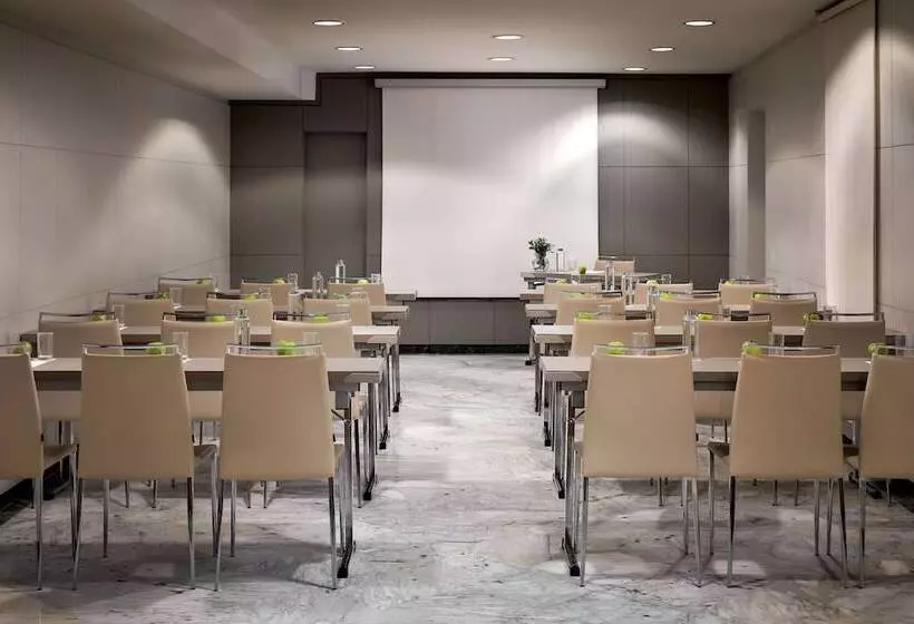 Avani Alonso Martinez Madrid Hotel  Previously Nh Alonso Martinez